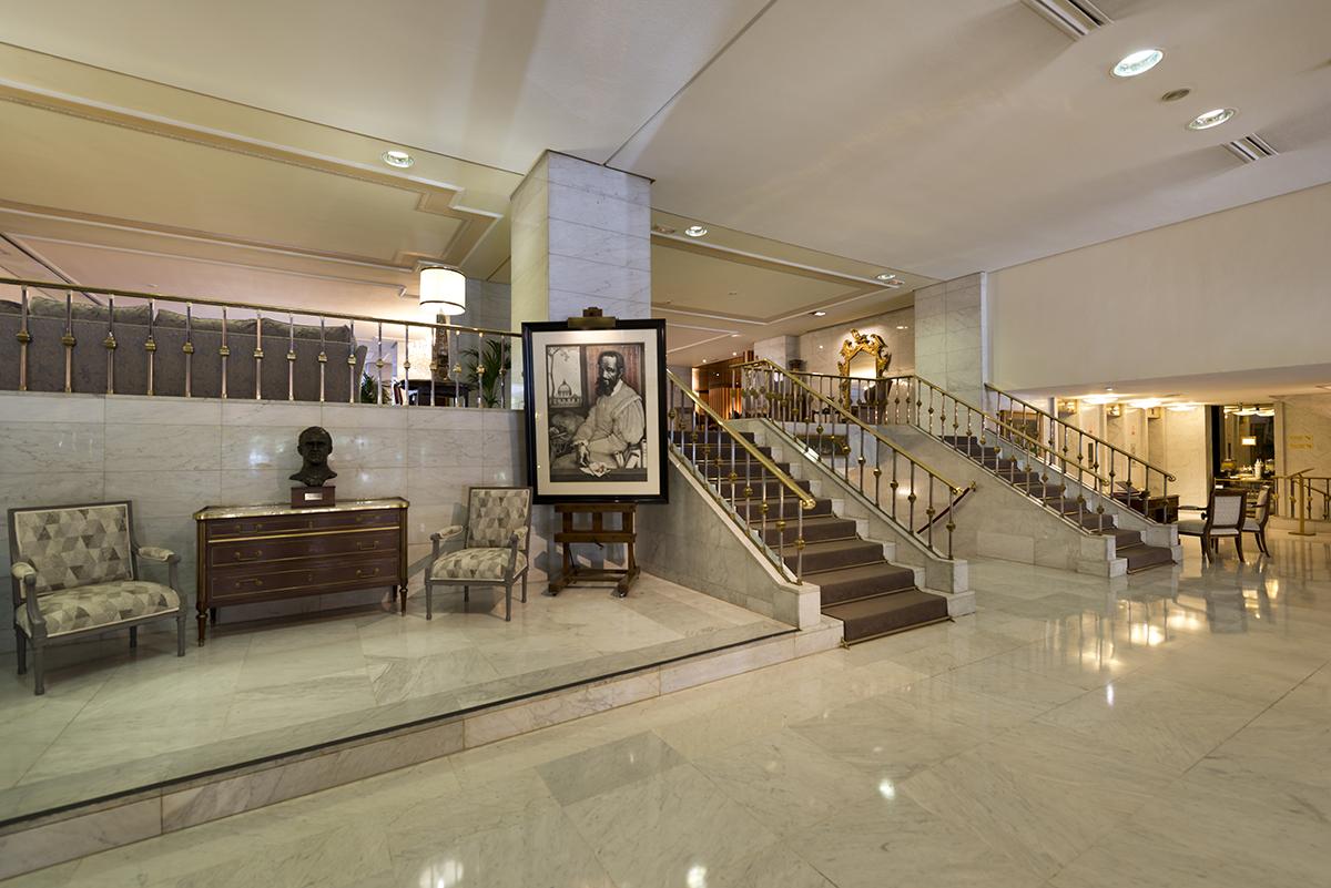 Hotel Miguel Angel Madrid Kültér fotó The lobby of the hotel