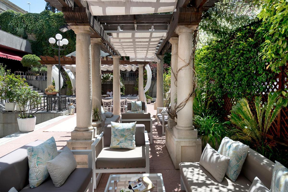Hotel Miguel Angel Madrid Kültér fotó The Pergola